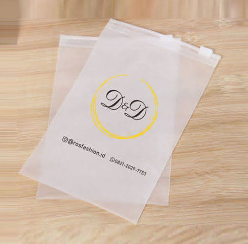 Zipper Pouch